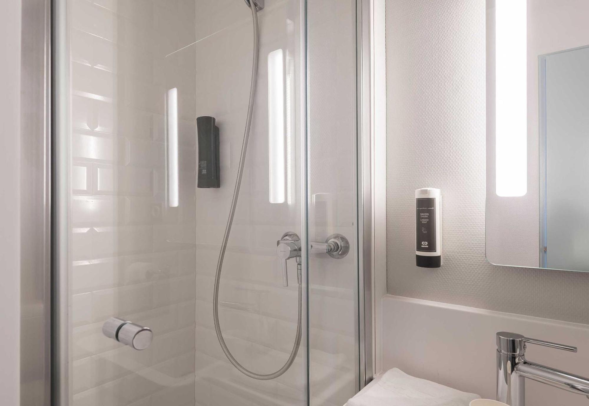 B&B Hotel Angers 1 Beaucouzé 외부 사진